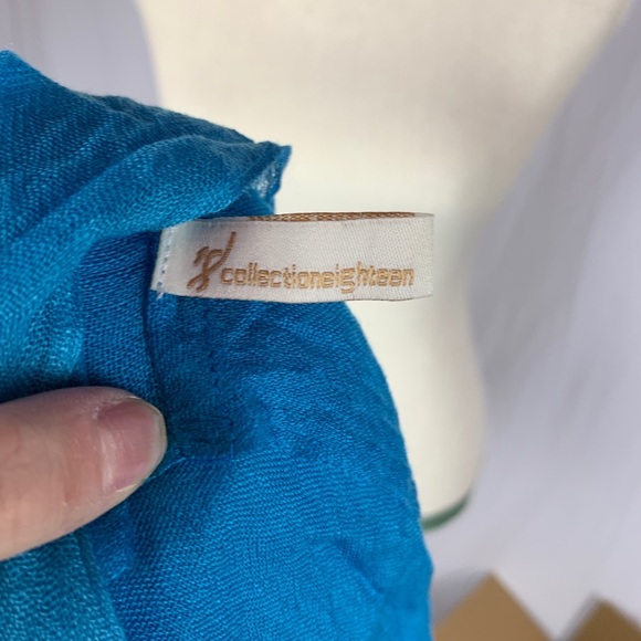 🏆 Collection eighteen infinity acrylic scarf - Picture 3 of 3